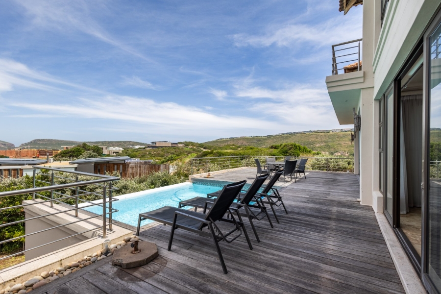 5 Bedroom Property for Sale in Solar Beach Western Cape